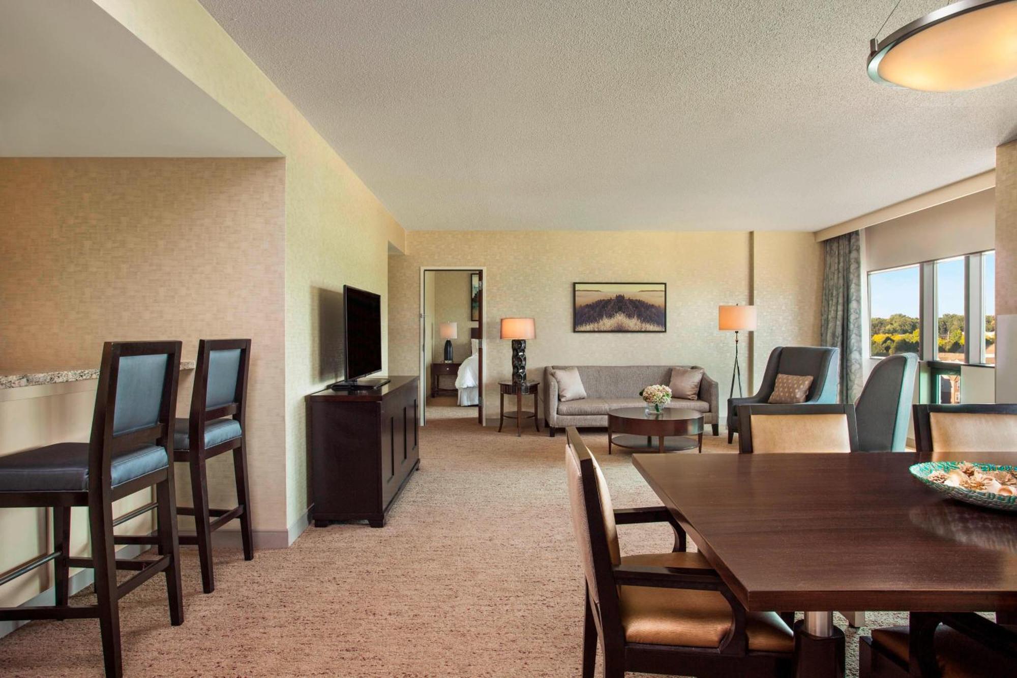 Готель The Westin Southfield Detroit Екстер'єр фото